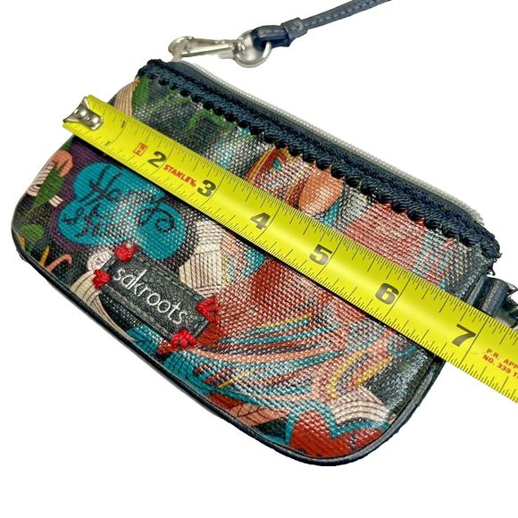 Sakroots Happy & Free Wristlet With Attached Key Ring Pockets - Picture 5 of 10